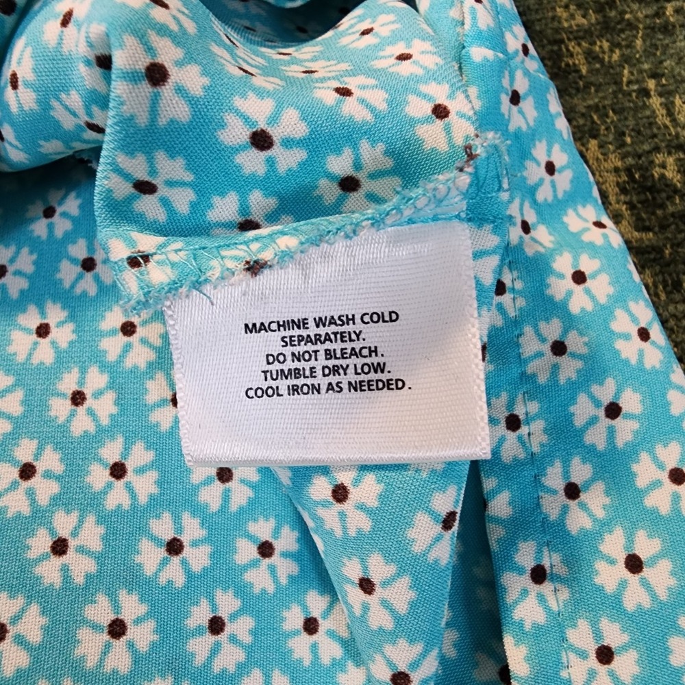 COVINGTON Size Small Turquoise Blue Ditsy Floral Pleated Shawl Collar Blouse EUC - Picture 9 of 9